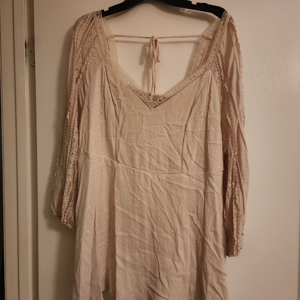 Torrid Cream Lace Blouse